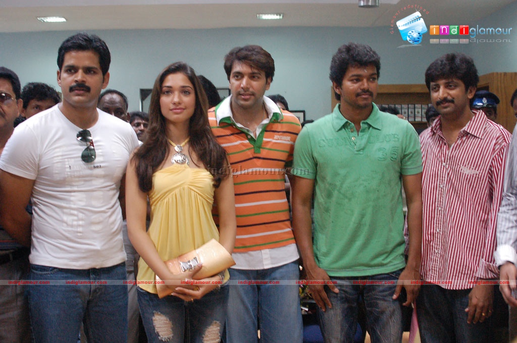 Thillalangadi Movie Launch Event hd photo